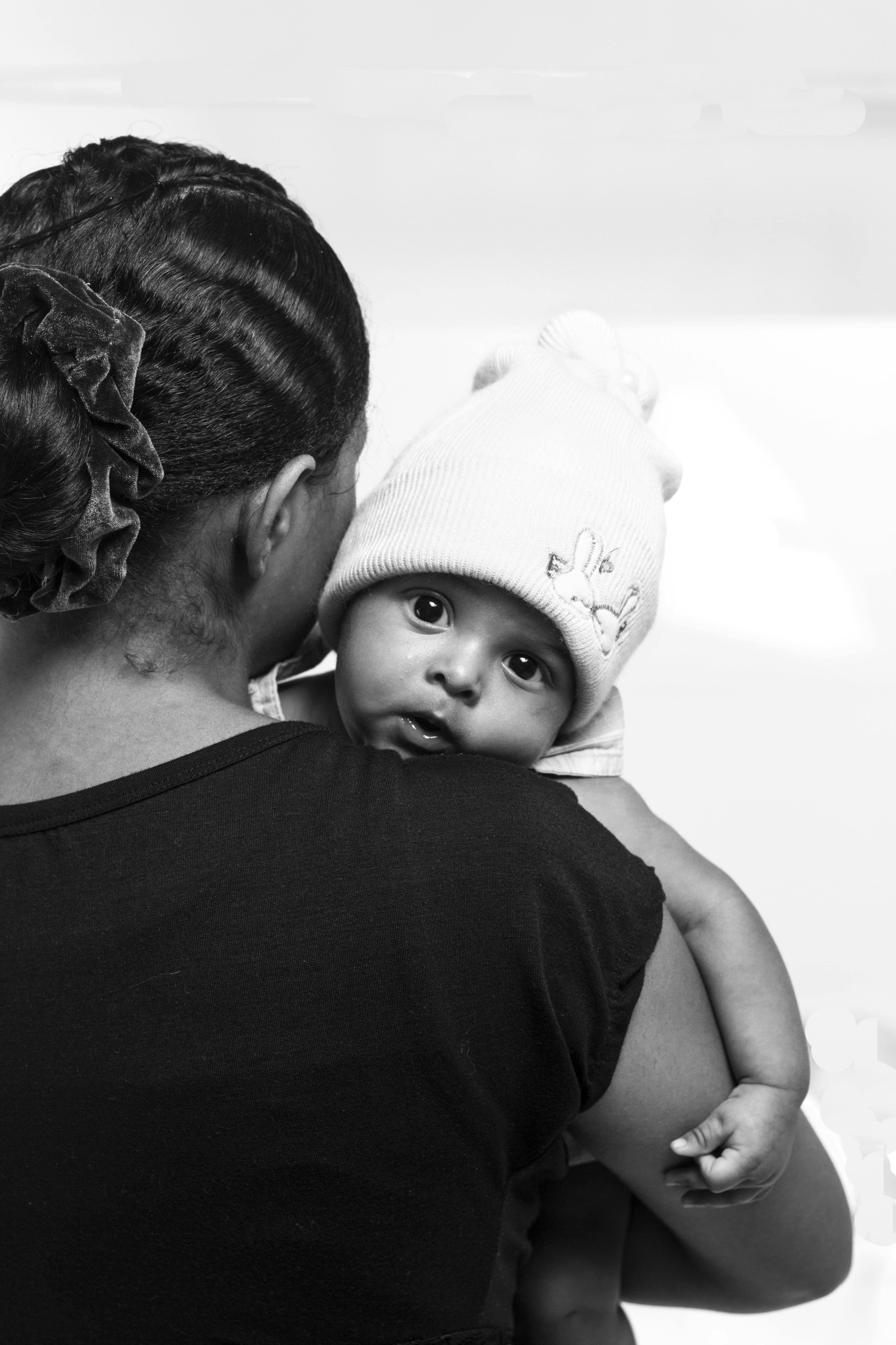 Women supporting children in early care settings